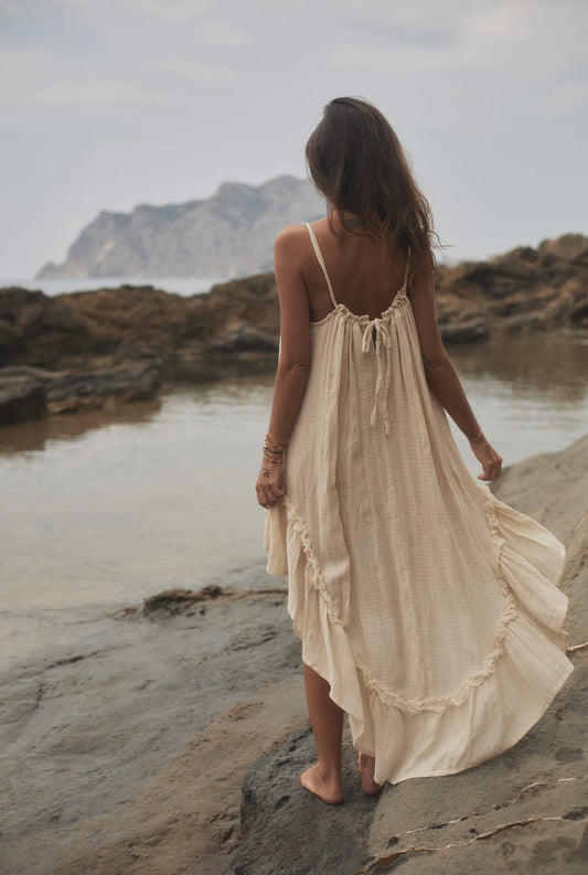 Summer of Boho Bliss: 5 Modern Boho Summer Beach Fashion Trends